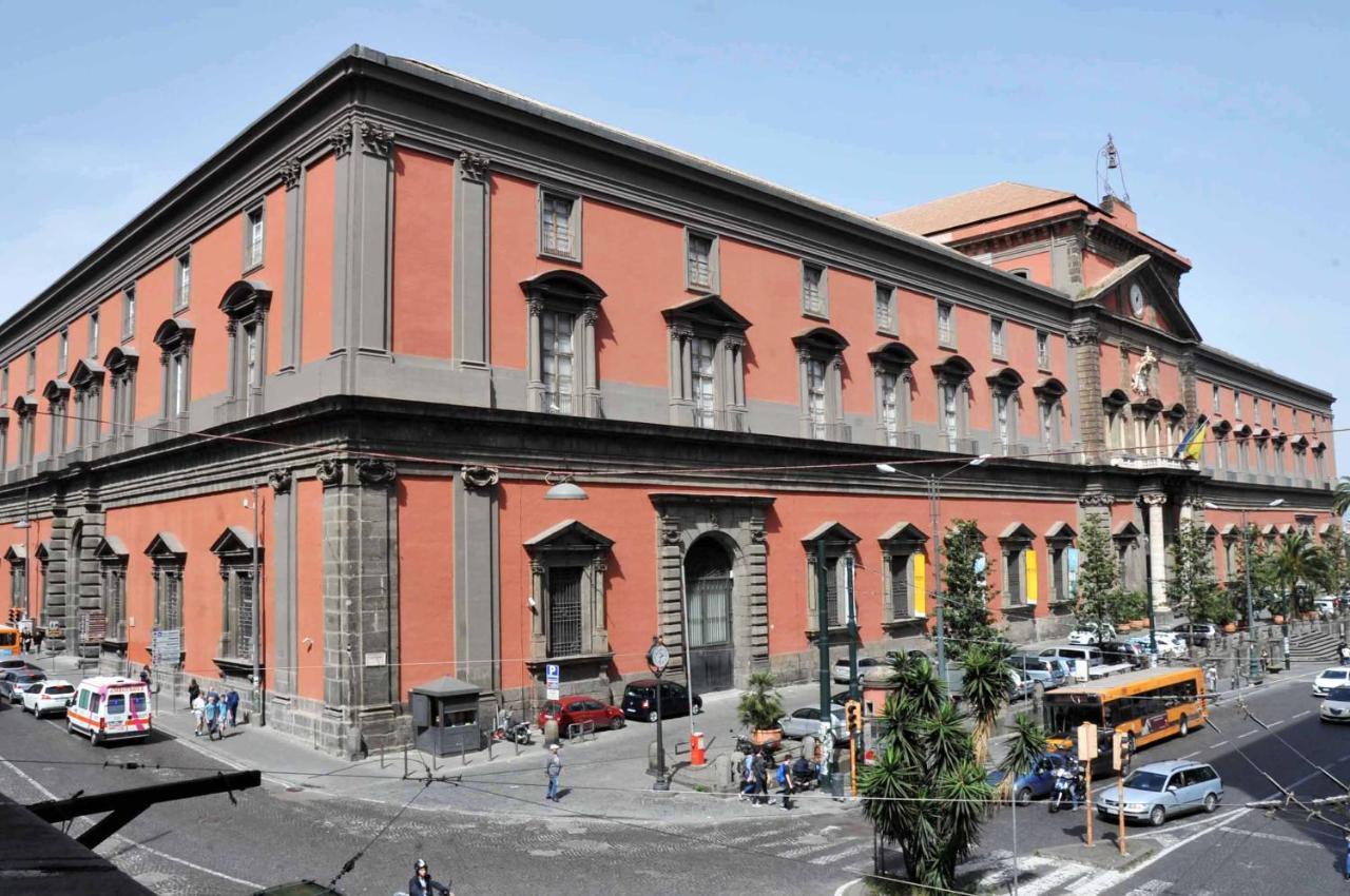 Palazzetto 305 * Naples